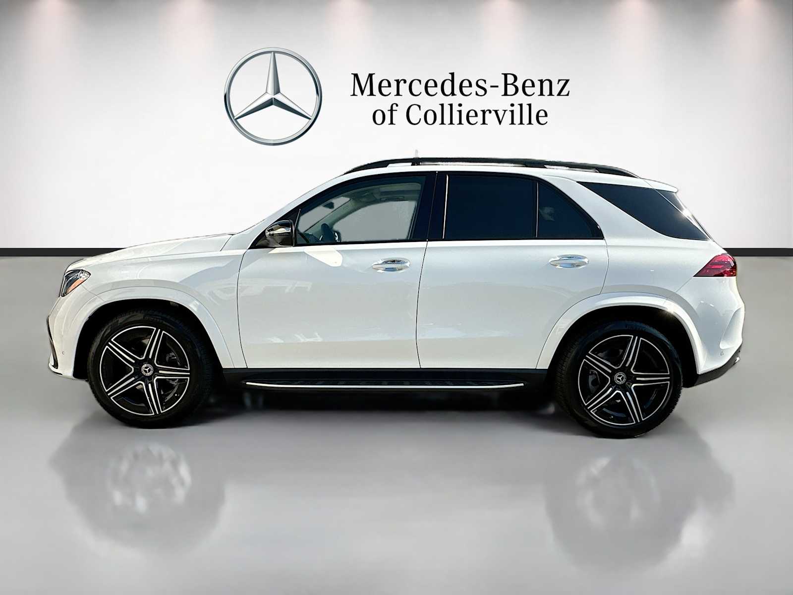 Thumbnail: 2026 Mercedes-Benz GLE - 8