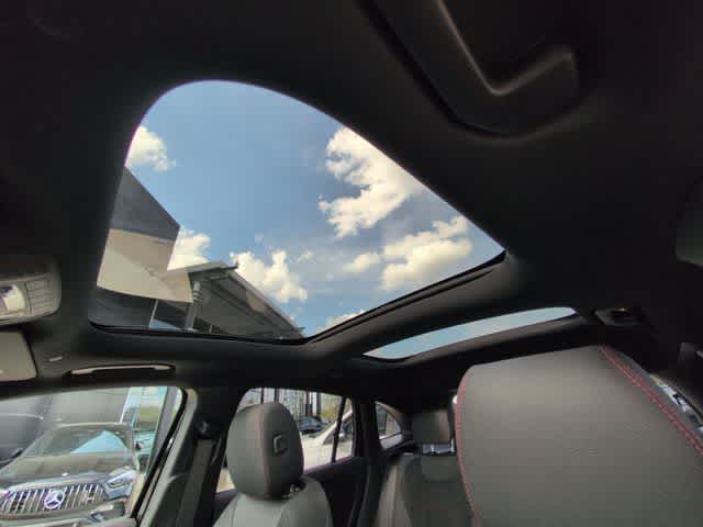 Thumbnail: 2026 Mercedes-Benz GLA - 18