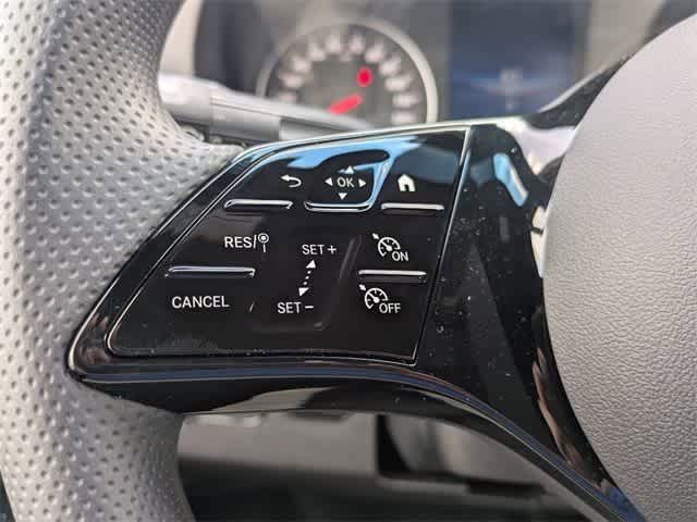 Thumbnail: 2025 Mercedes-Benz Sprinter - 19