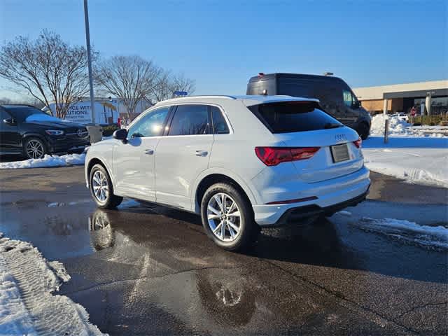 Thumbnail: 2025 Audi Q3 - 4