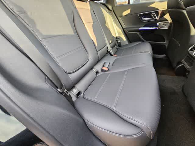 Thumbnail: 2026 Mercedes-Benz GLC - 24