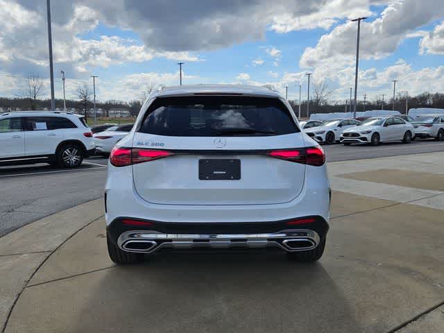 Thumbnail: 2026 Mercedes-Benz GLC - 8