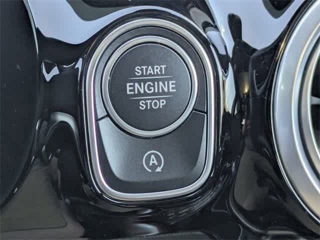 2025 Mercedes-Benz GLA 250 25