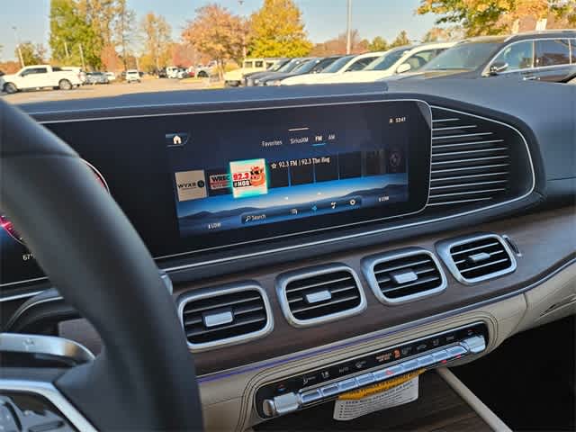 Thumbnail: 2026 Mercedes-Benz GLE - 29