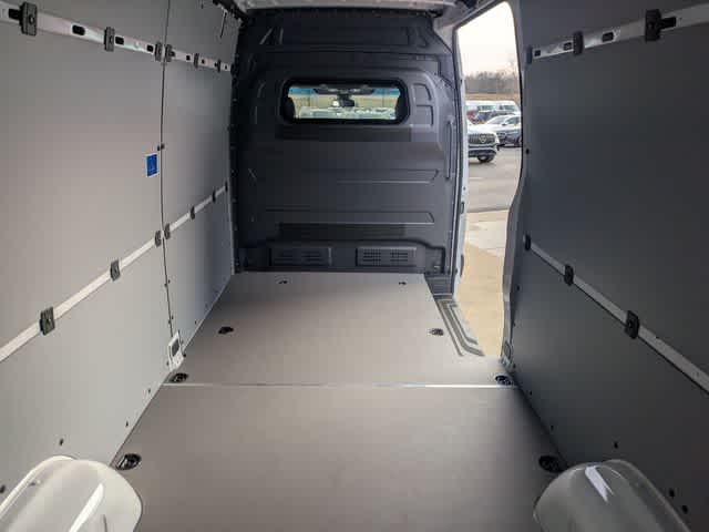 Thumbnail: 2024 Mercedes-Benz eSprinter - 18