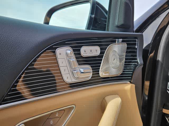 Thumbnail: 2024 Mercedes-Benz GLS - 16
