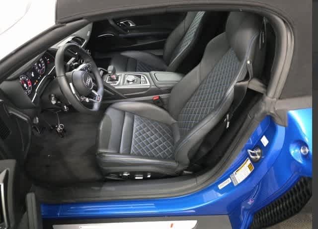 Thumbnail: 2023 Audi R8 - 2