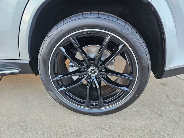 Thumbnail: 2026 Mercedes-Benz GLS - 14