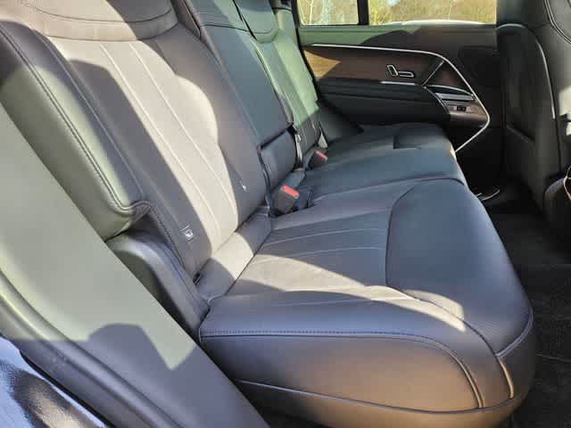 Thumbnail: 2025 Land Rover Range Rover - 22