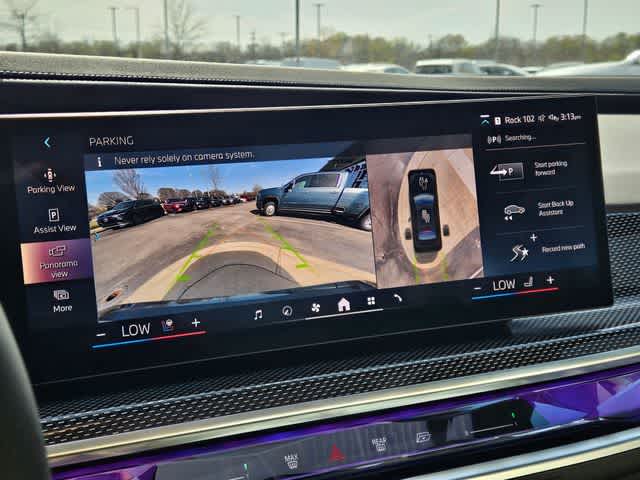 Thumbnail: 2025 BMW 7 Series - 31