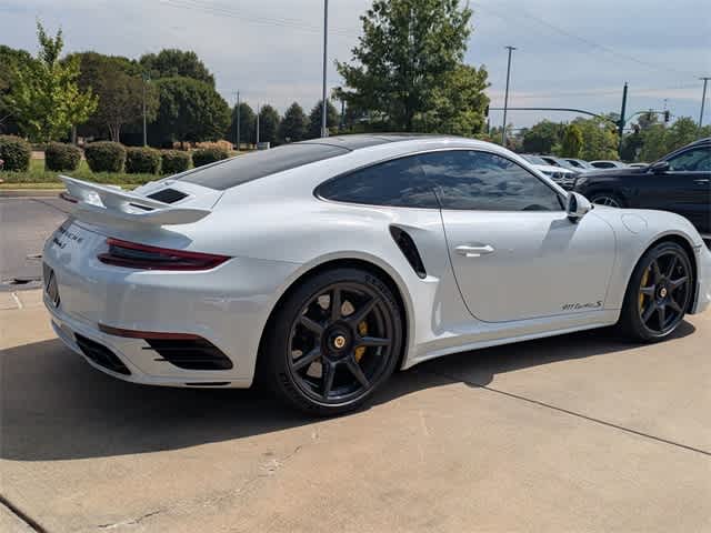 Thumbnail: 2019 Porsche 911 - 8