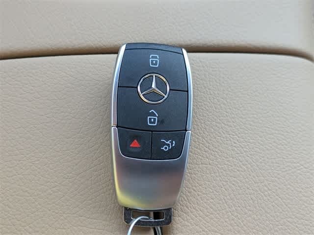 Thumbnail: 2026 Mercedes-Benz GLE - 35