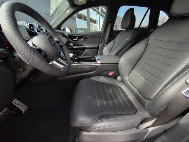 Thumbnail: 2026 Mercedes-Benz GLC - 15