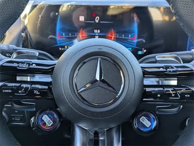 Thumbnail: 2025 Mercedes-Benz GLB - 18