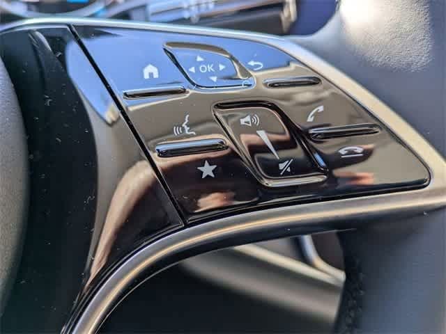 Thumbnail: 2025 Mercedes-Benz E-Class - 19