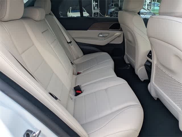 Thumbnail: 2026 Mercedes-Benz GLE - 21