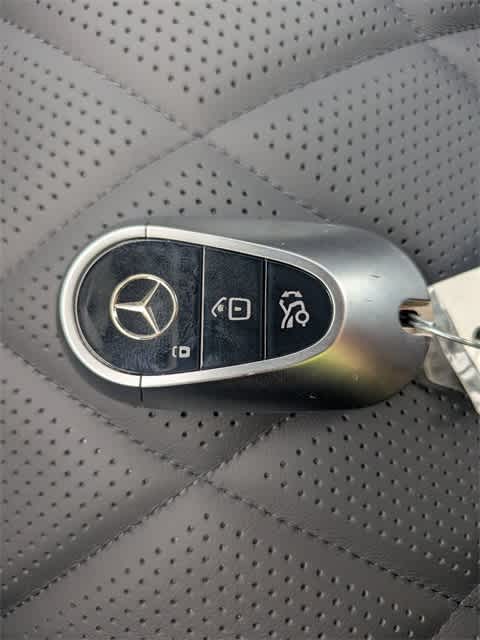 Thumbnail: 2026 Mercedes-Benz S-Class - 35