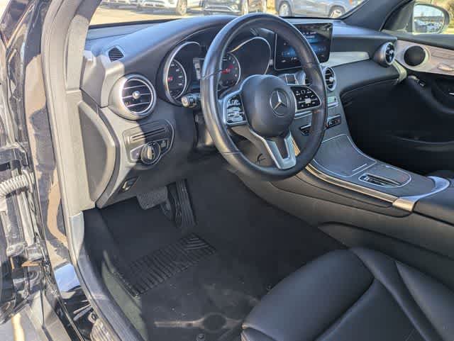 Thumbnail: 2021 Mercedes-Benz GLC - 2