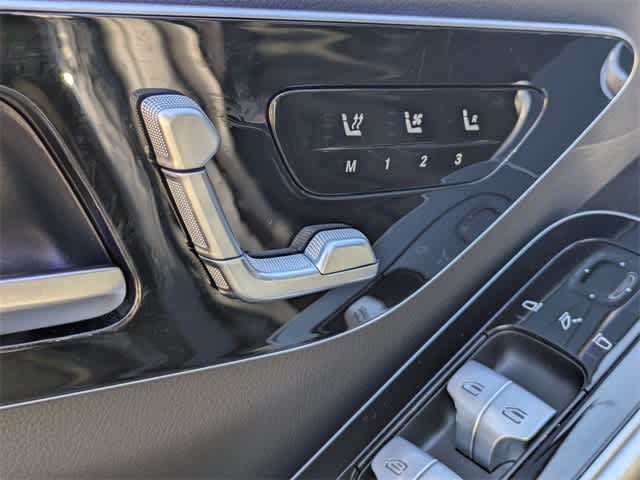 Thumbnail: 2022 Mercedes-Benz S-Class - 15