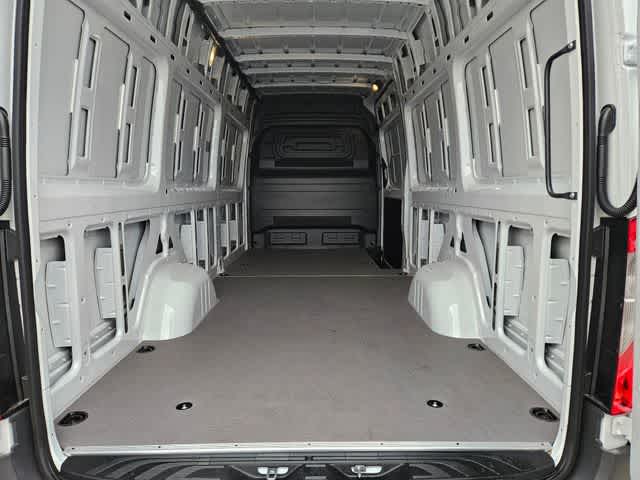Thumbnail: 2026 Mercedes-Benz Sprinter - 28