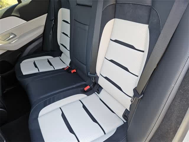 Thumbnail: 2025 Mercedes-Benz GLE - 19