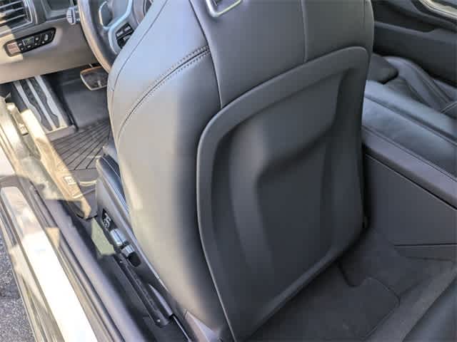 Thumbnail: 2022 BMW 8 Series - 18