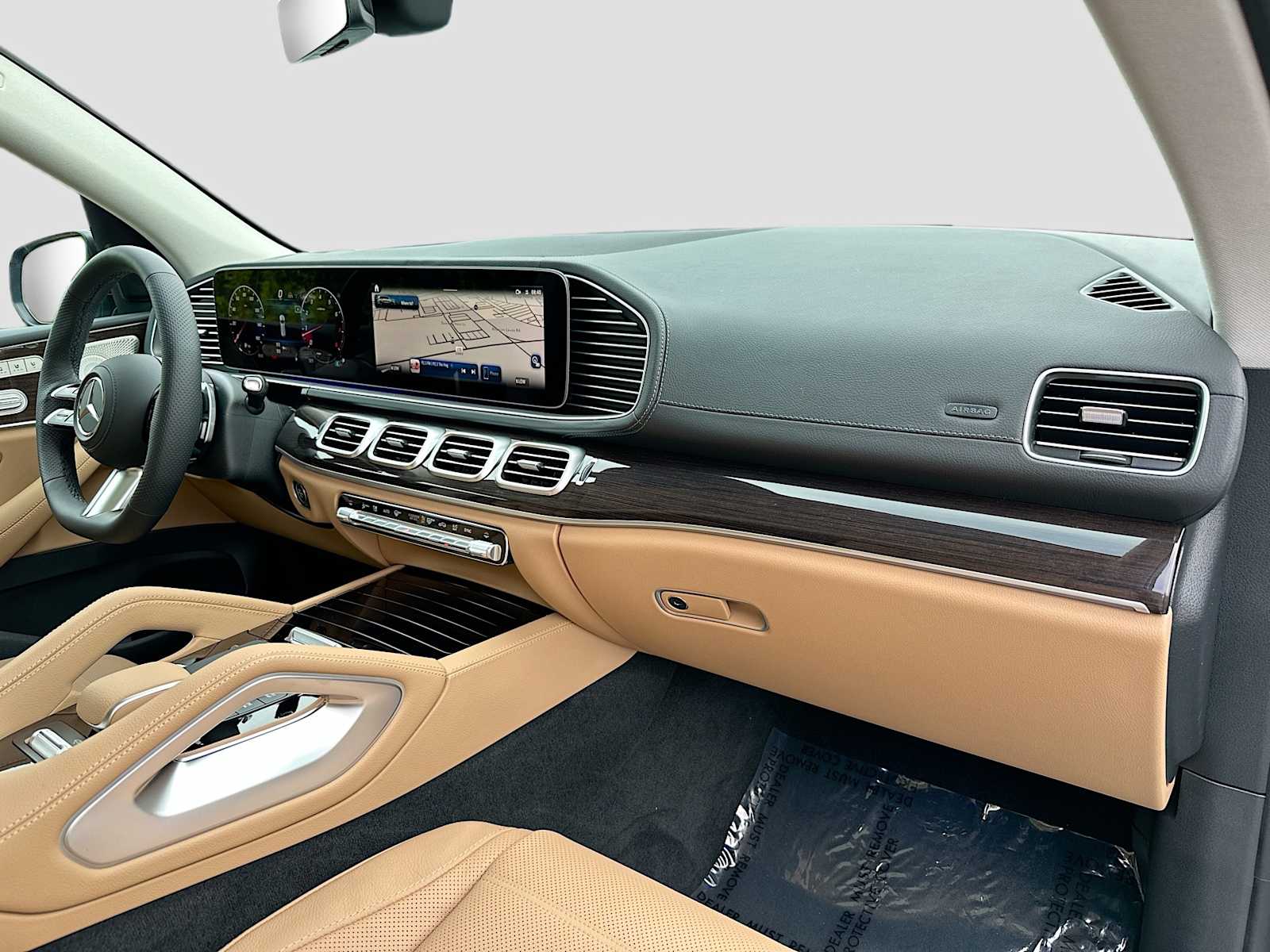 Thumbnail: 2026 Mercedes-Benz GLS - 32