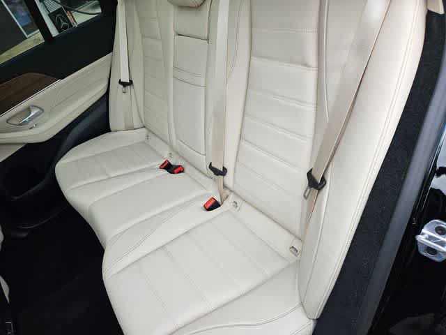 Thumbnail: 2026 Mercedes-Benz GLE - 21