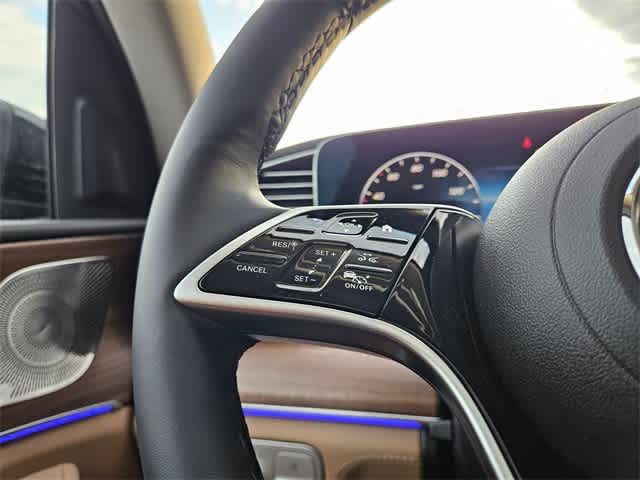 Thumbnail: 2026 Mercedes-Benz GLE - 28