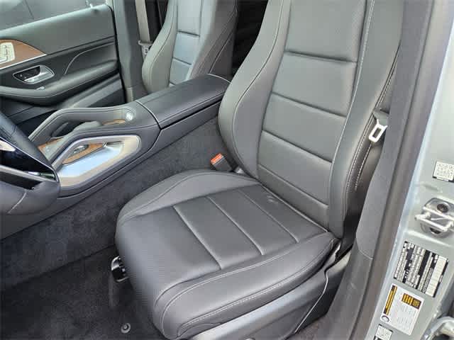 Thumbnail: 2026 Mercedes-Benz GLE - 14