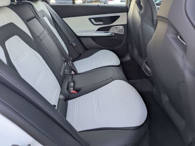 Thumbnail: 2026 Mercedes-Benz E-Class - 21