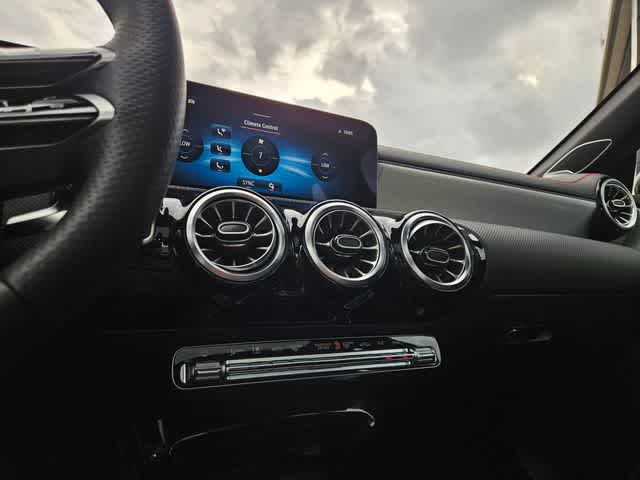 Thumbnail: 2025 Mercedes-Benz CLA - 29