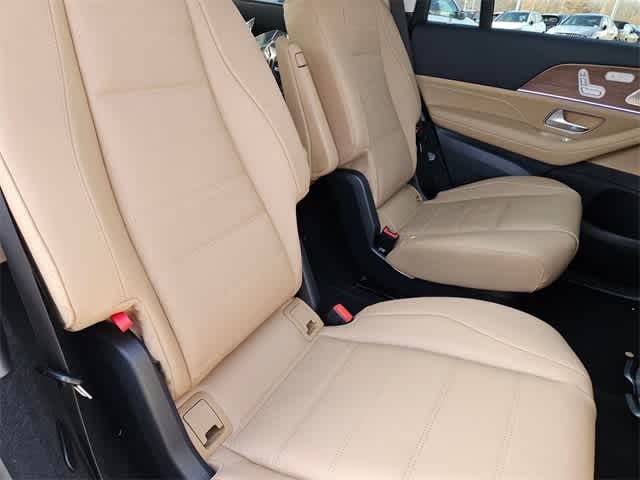 Thumbnail: 2026 Mercedes-Benz GLS - 19