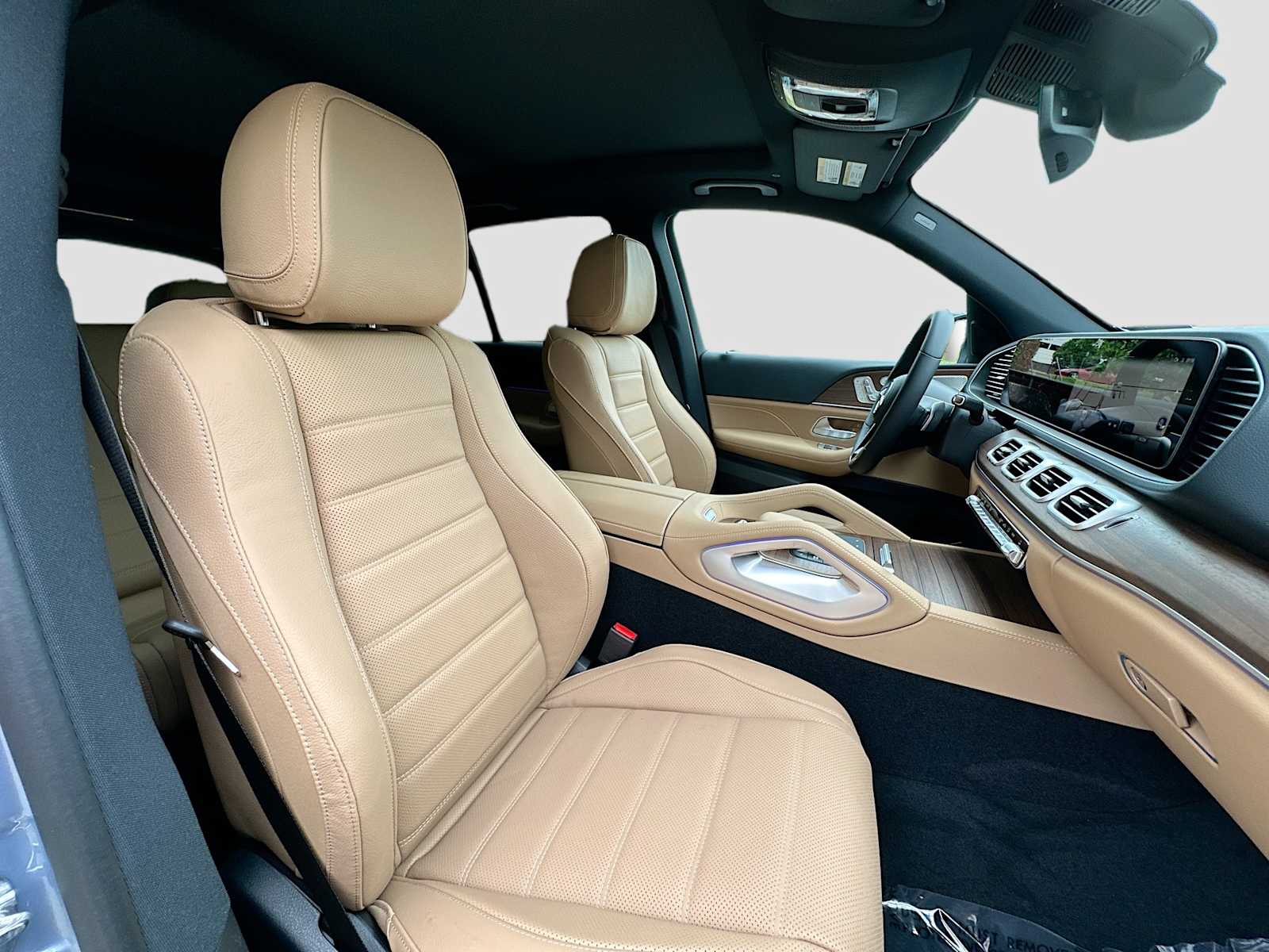 Thumbnail: 2026 Mercedes-Benz GLE - 29