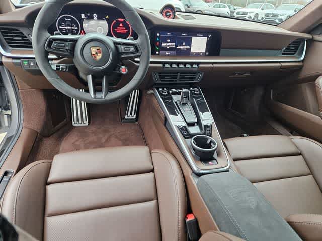 Thumbnail: 2026 Porsche 911 - 13