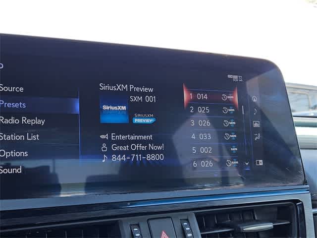 Thumbnail: 2022 Lexus ES - 30