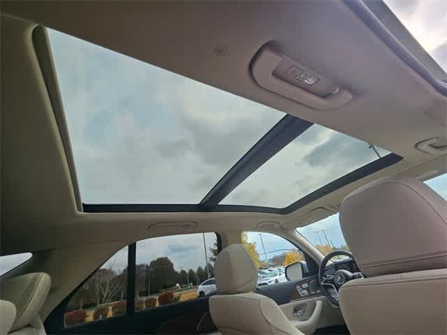 Thumbnail: 2026 Mercedes-Benz GLE - 20