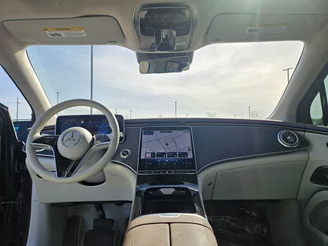 Thumbnail: 2023 Mercedes-Benz EQS - 18