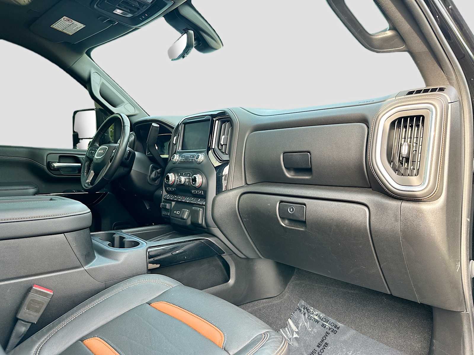 Thumbnail: 2020 GMC Sierra 2500 - 31