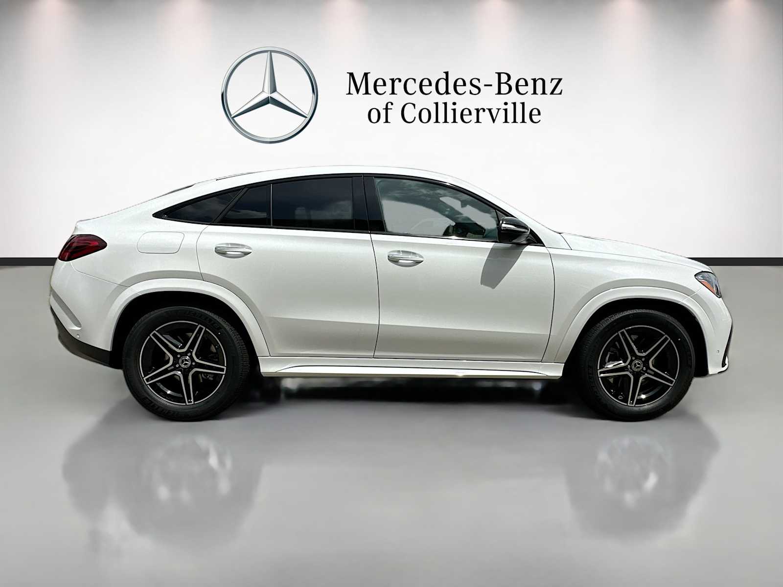 Thumbnail: 2026 Mercedes-Benz GLE - 4