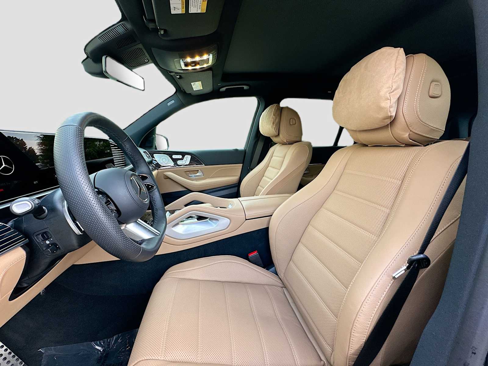 Thumbnail: 2026 Mercedes-Benz GLS - 22