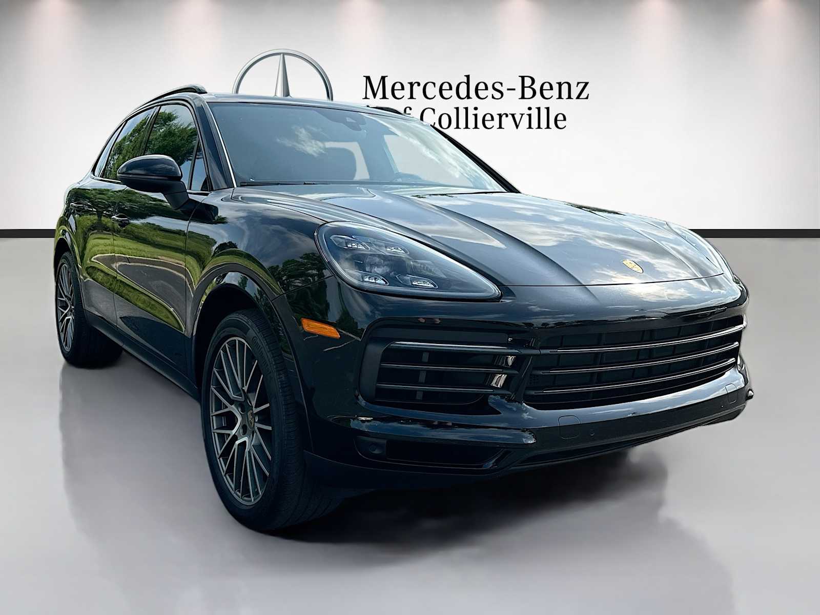 Thumbnail: 2023 Porsche Cayenne - 3