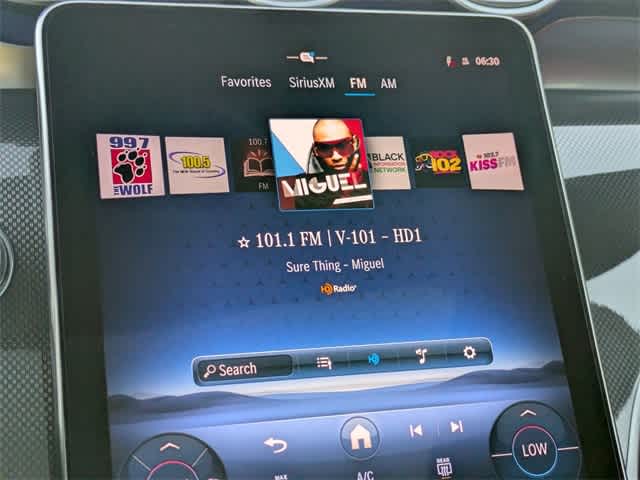 Thumbnail: 2026 Mercedes-Benz GLC - 30