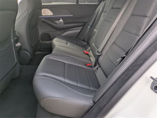 Thumbnail: 2025 Mercedes-Benz GLE - 19