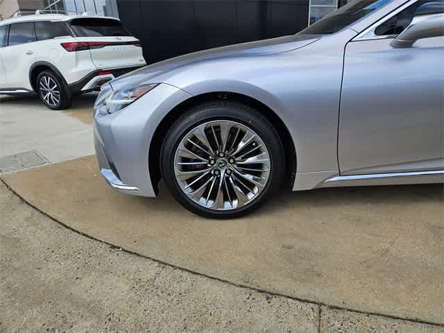 Thumbnail: 2023 Lexus LS - 14