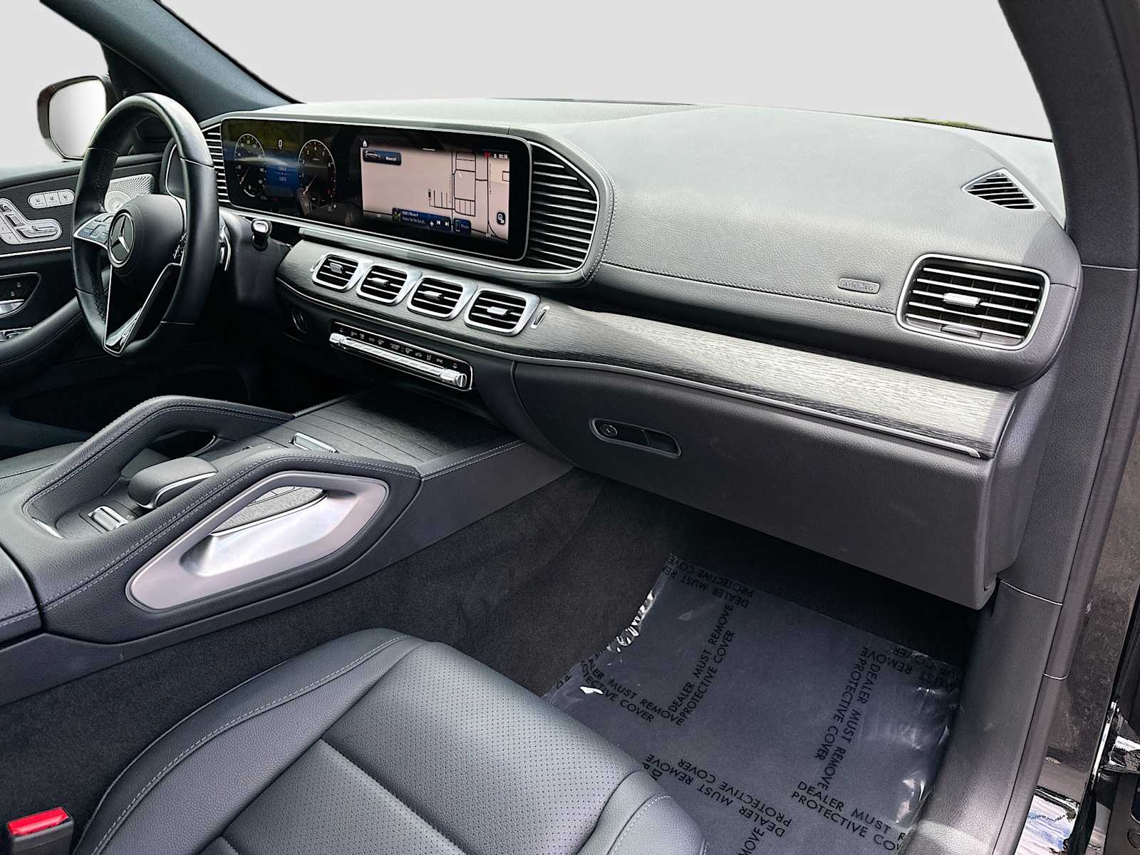 Thumbnail: 2025 Mercedes-Benz GLS - 32