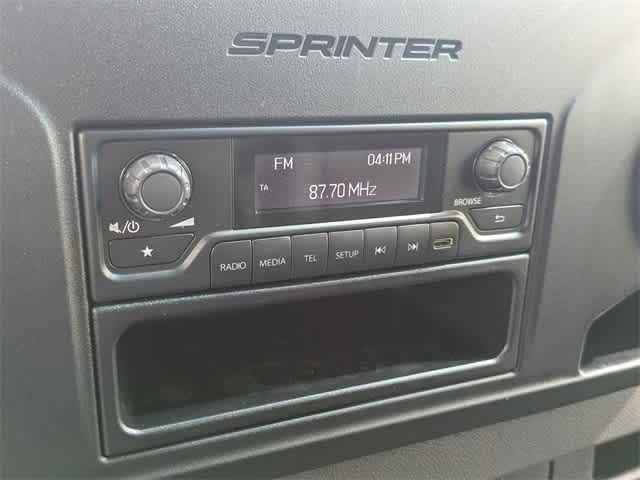 Thumbnail: 2025 Mercedes-Benz Sprinter - 23