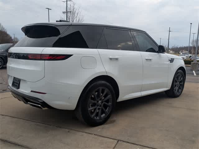 Thumbnail: 2025 Land Rover Range Rover Sport - 9