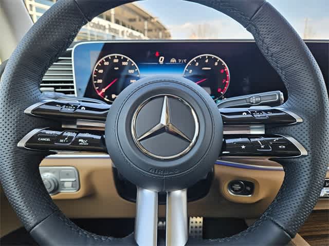 Thumbnail: 2026 Mercedes-Benz GLS - 22