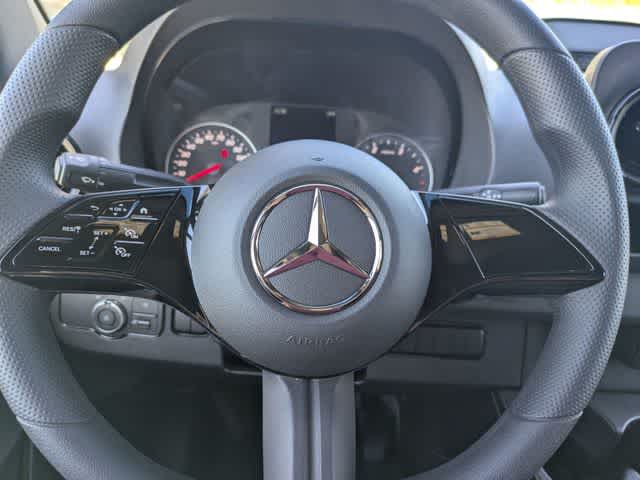 Thumbnail: 2026 Mercedes-Benz Sprinter - 21